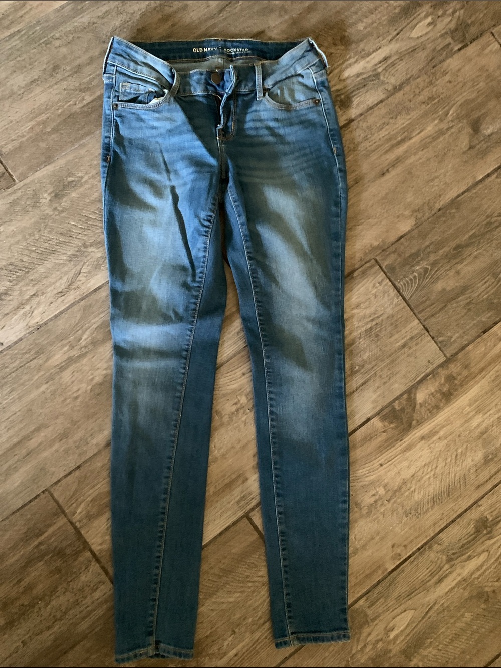 Old Navy Women's low rise Rockstar Skinny Jeans